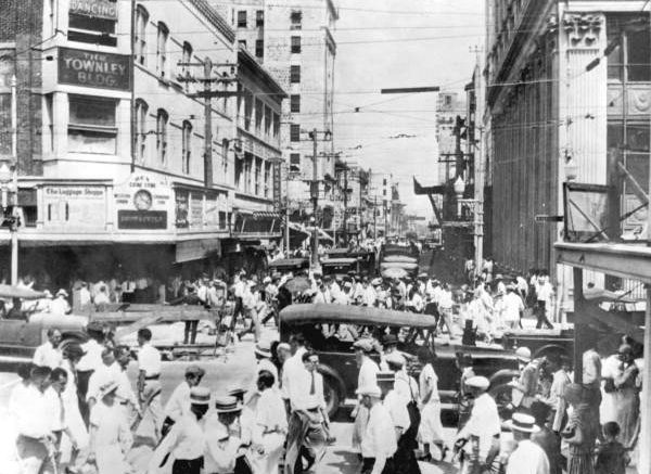 Flagler Street in 1925